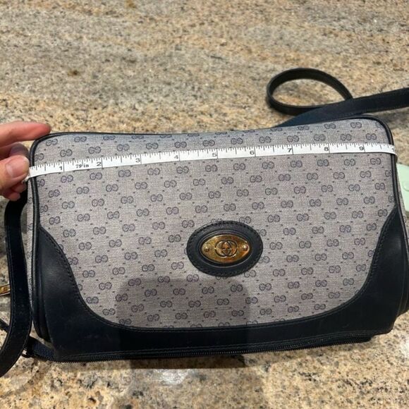 Gucci Vintage crossbody - Picture 7 of 15